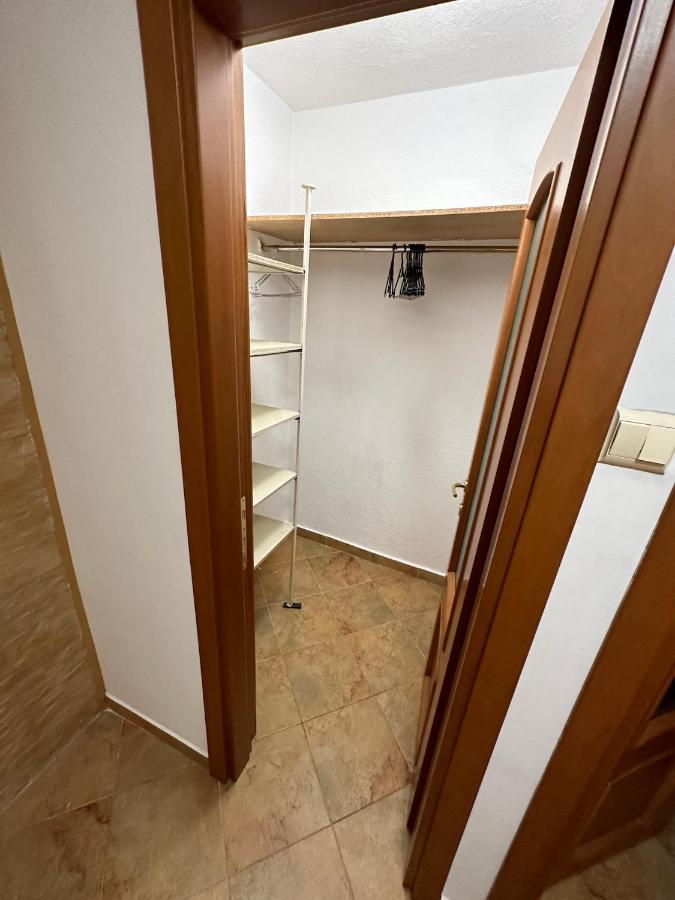 Unirii Lake Tribunal 布加勒斯特 外观 照片